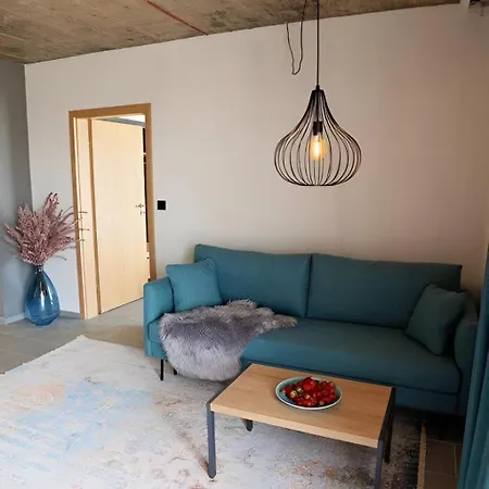 Amara Sugar Slantschew brjag